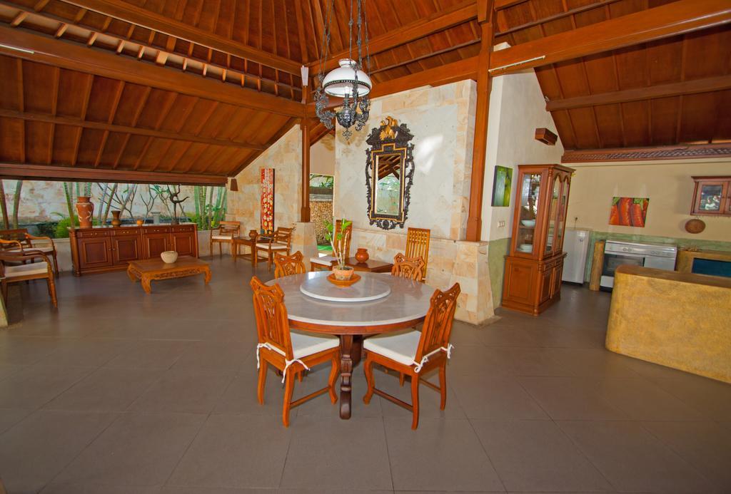 Rumah Mertasari Denpasar  Luaran gambar